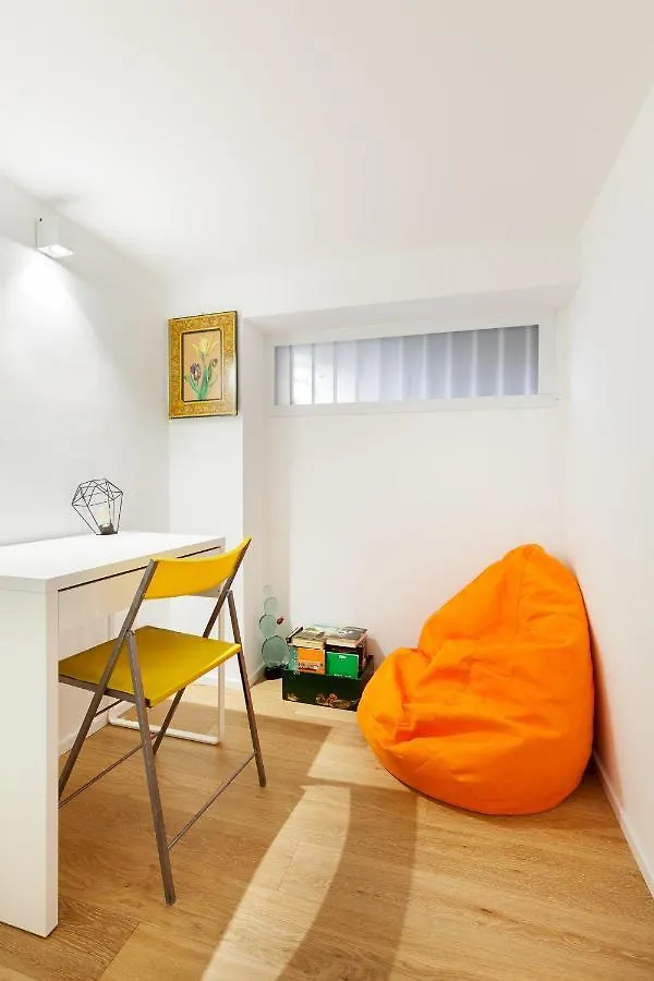 Apartment Fashion And Modern Home Fashion Area Milan